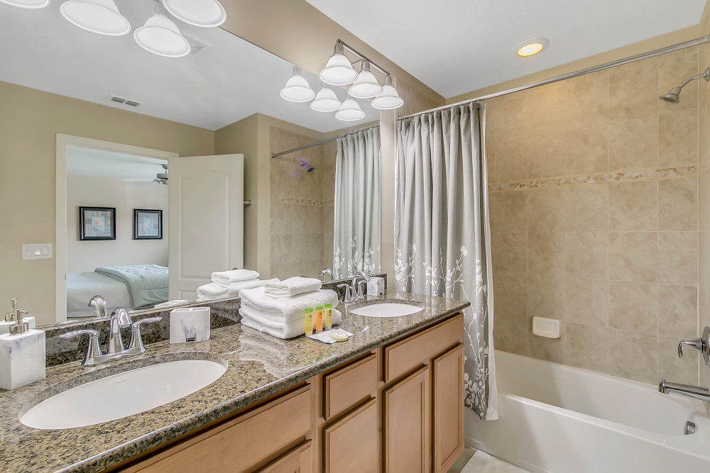 Paradise Palms Resort 375