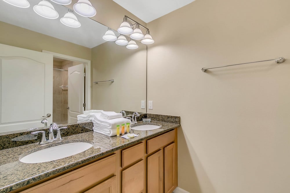 Paradise Palms Resort 375