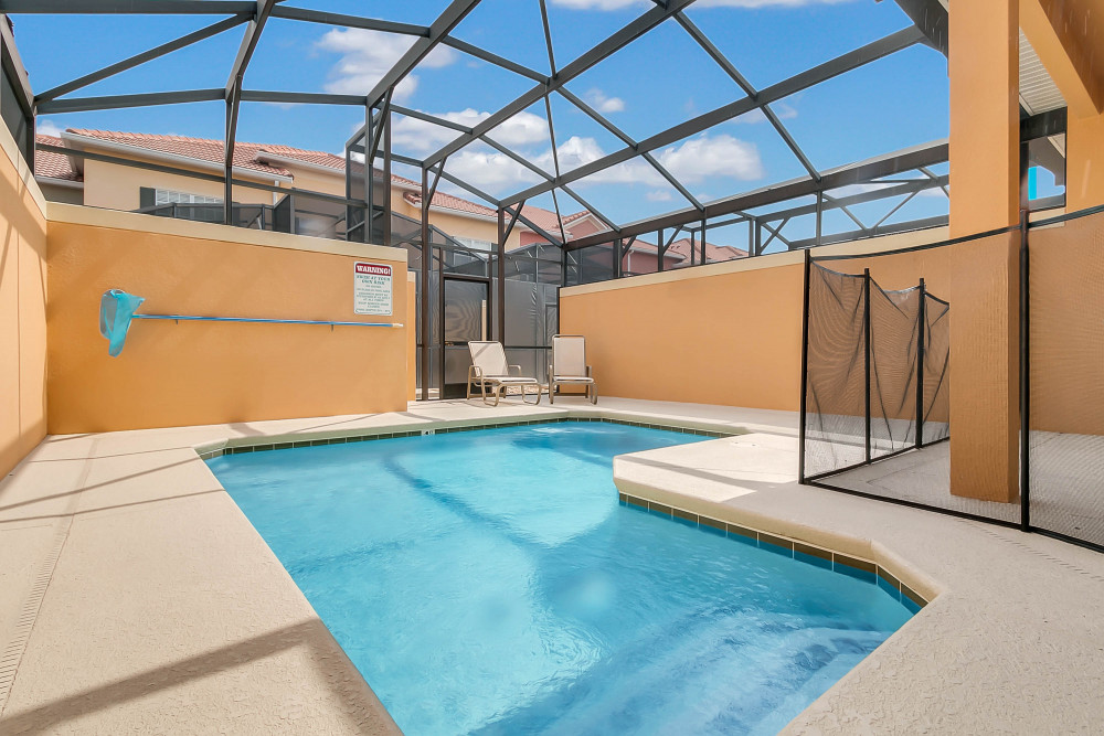 Paradise Palms Resort 375