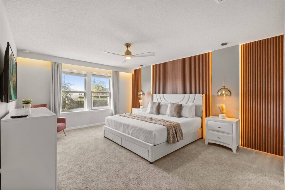 Windsor at Westside 1198