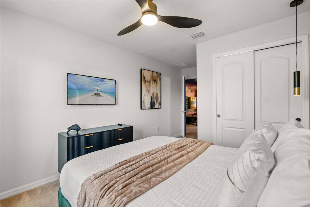 Windsor at Westside 1198