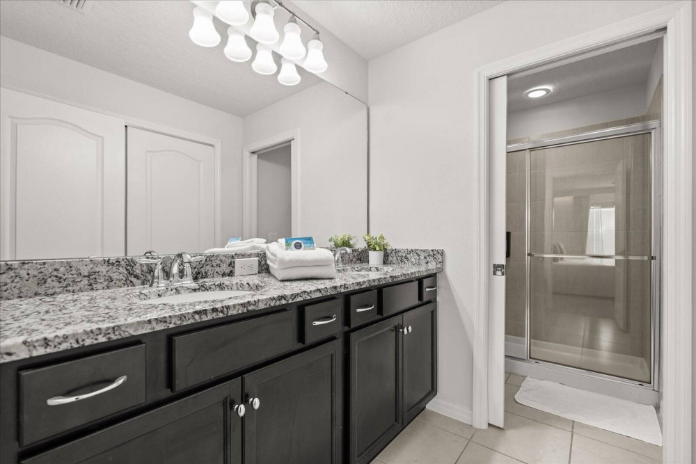 Windsor at Westside 1198