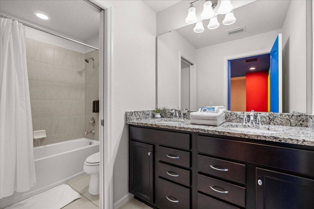 Windsor at Westside 1198