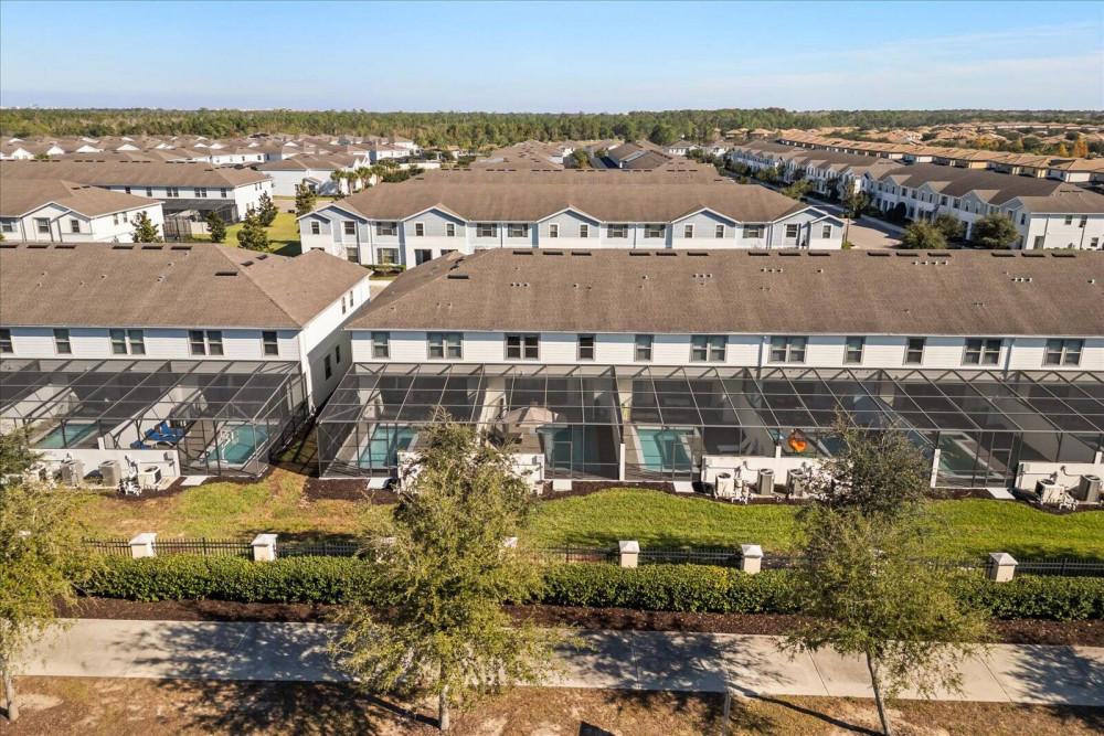 Windsor at Westside 1198