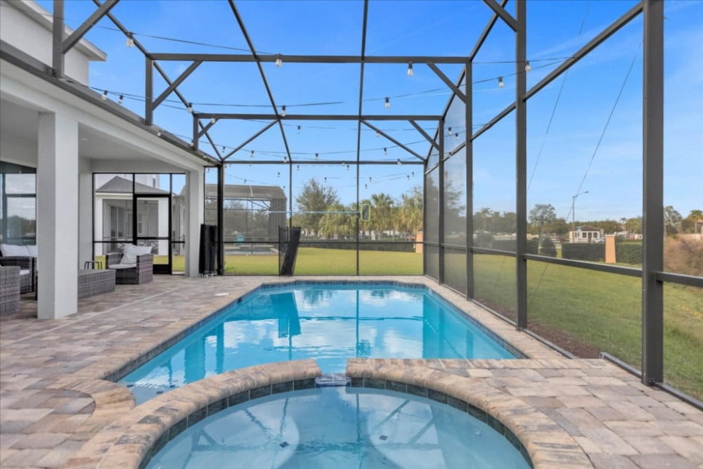 Solara Resort 581