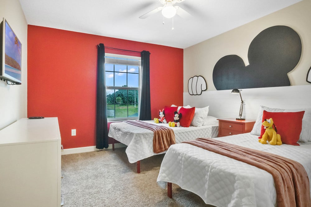 Storey Lake Resort 879