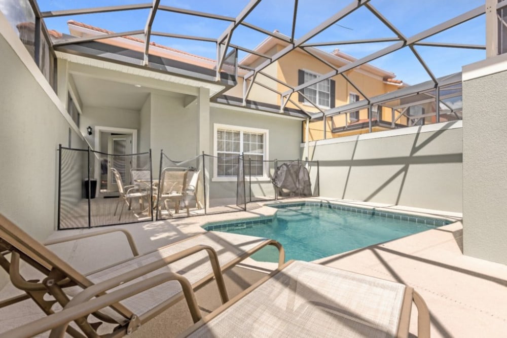 Paradise Palms Resort 376