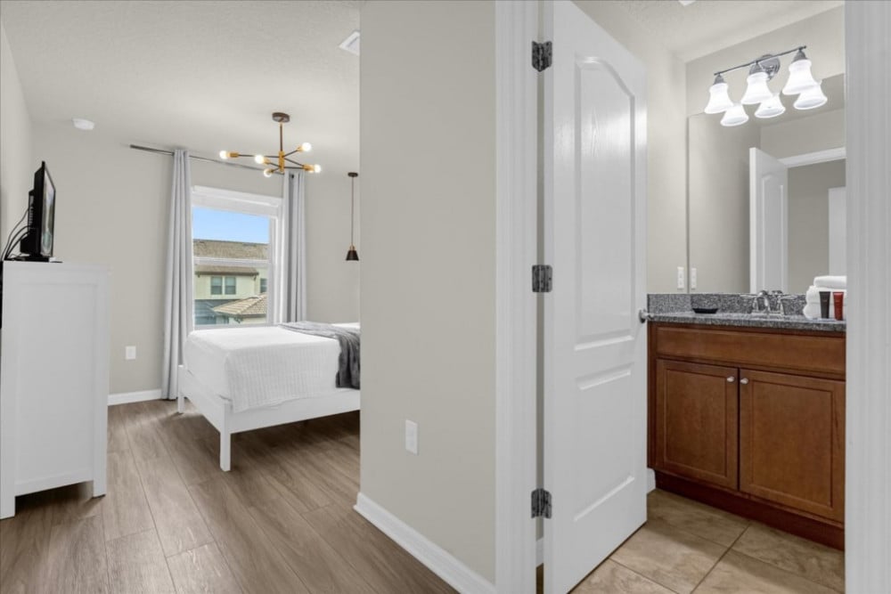 Windsor at Westside 1277