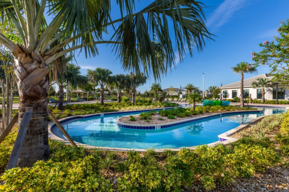 Storey Lake Resort 876