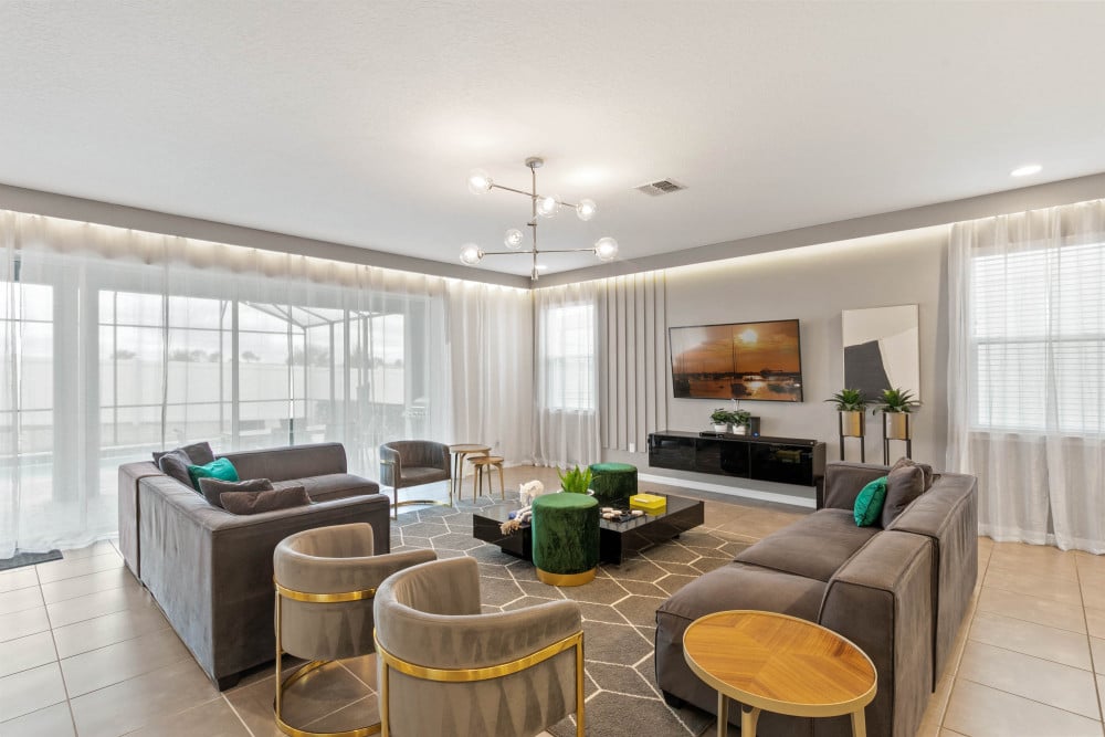 Solara Resort 445