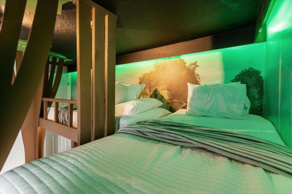 Solara Resort 445
