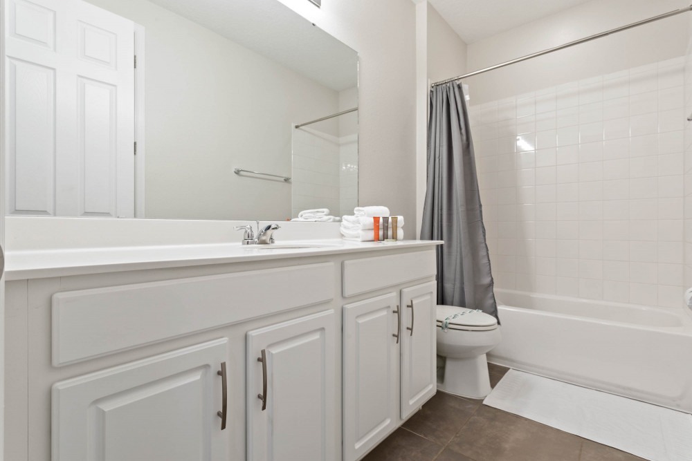 Solara Resort 445