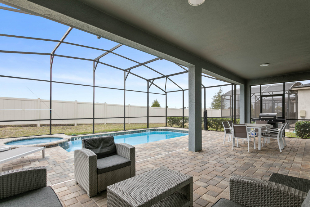 Solara Resort 445