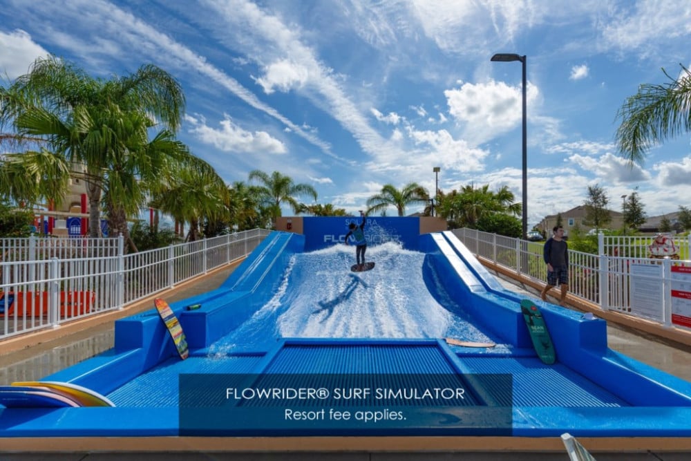Solara Resort 445