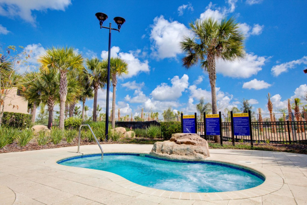 Solterra Resort 762