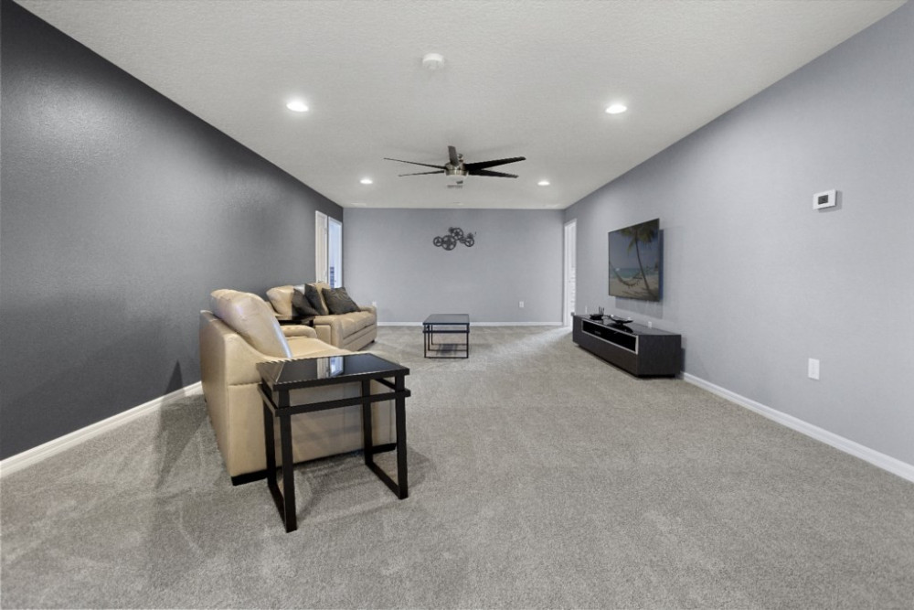 Windsor at Westside 1275