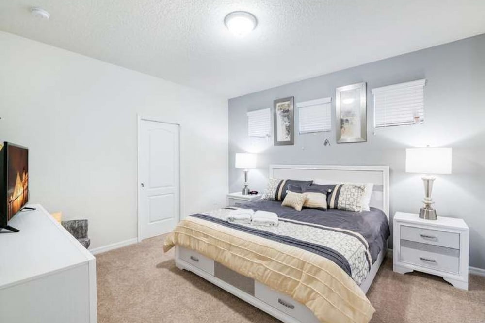 Windsor at Westside 1203
