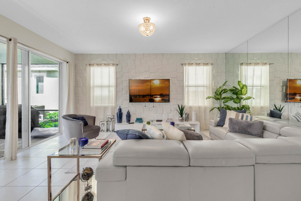 Solara Resort 493