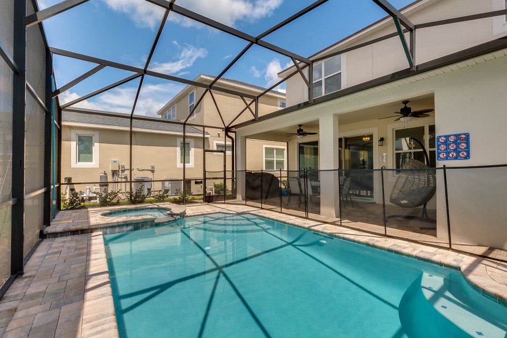 Solara Resort 493