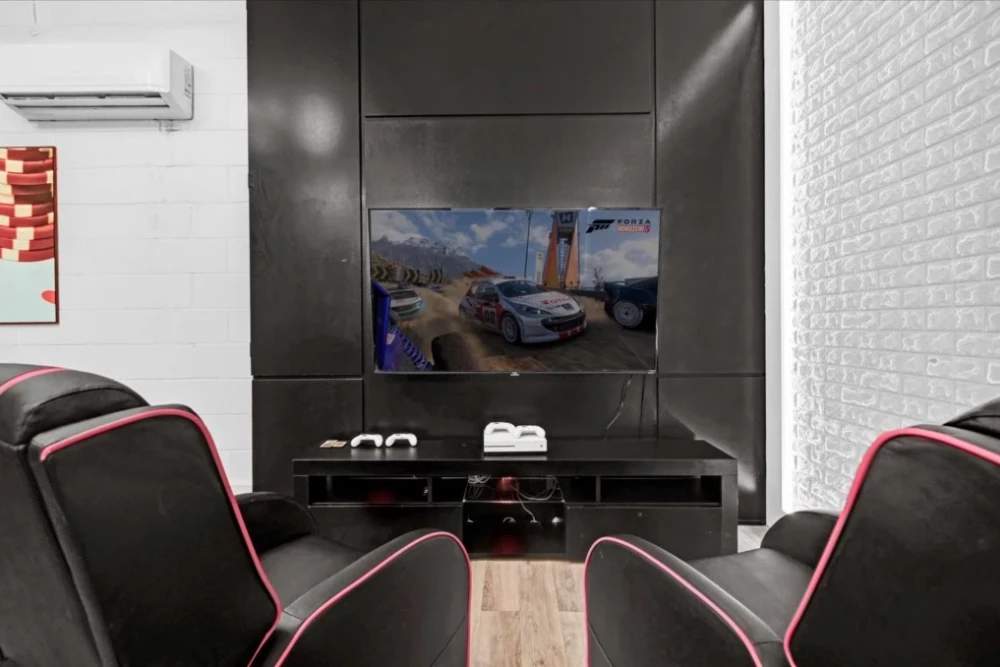 Solara Resort 437