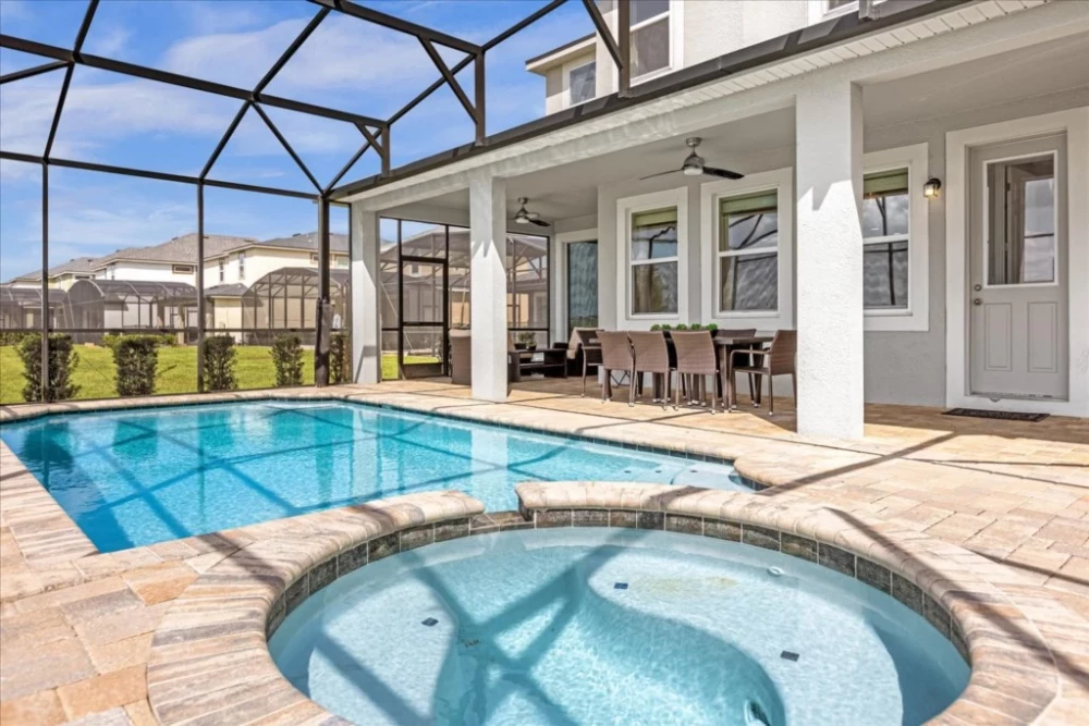 Solara Resort 437