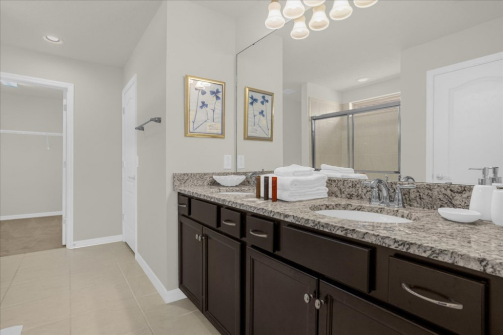 Windsor at Westside 1182