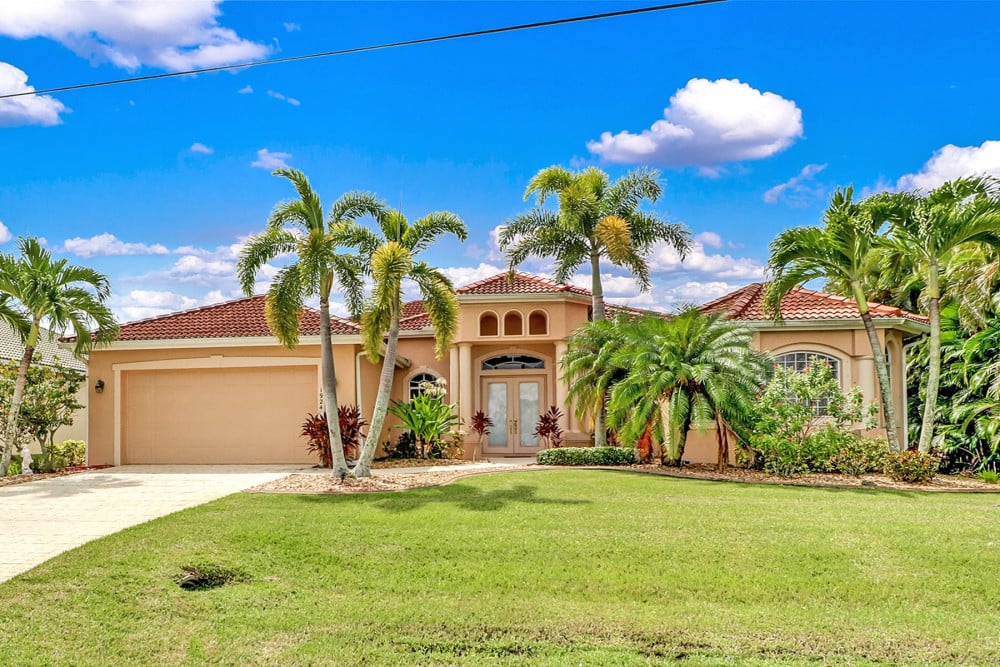 Cape Coral 725