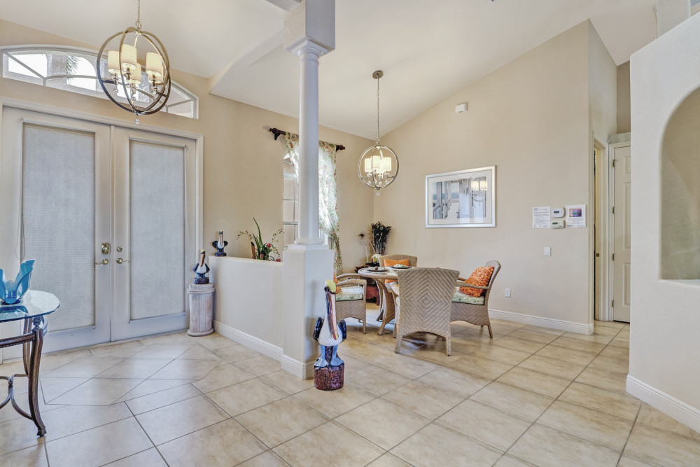 Cape Coral 725