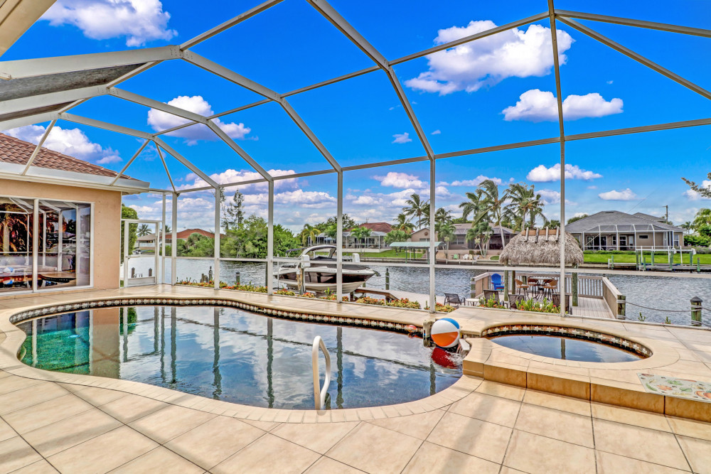 Cape Coral 725