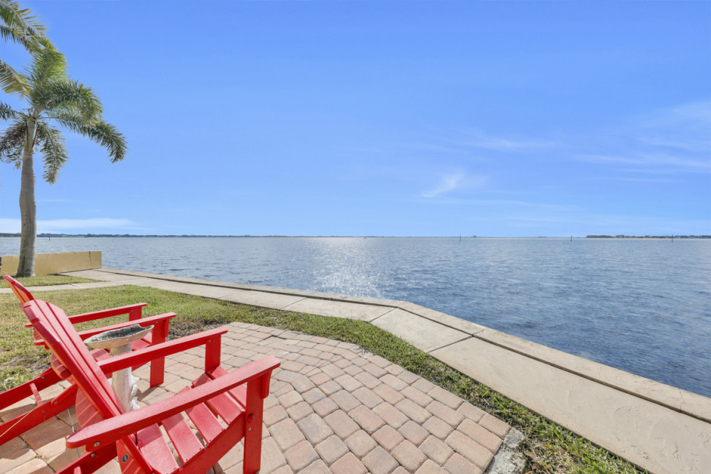 Cape Coral 724