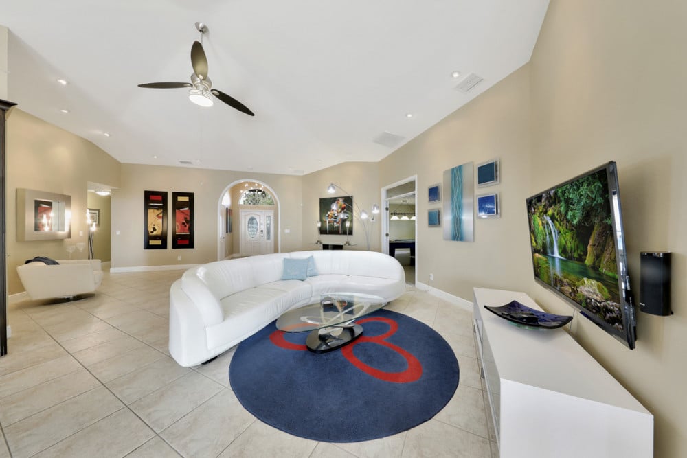 Cape Coral 724
