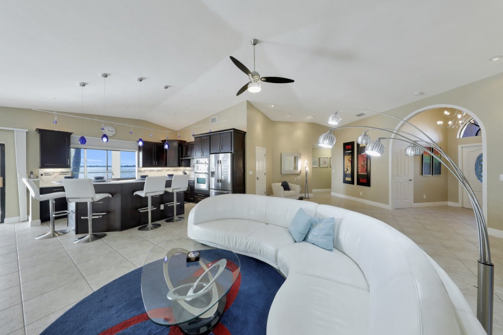 Cape Coral 724