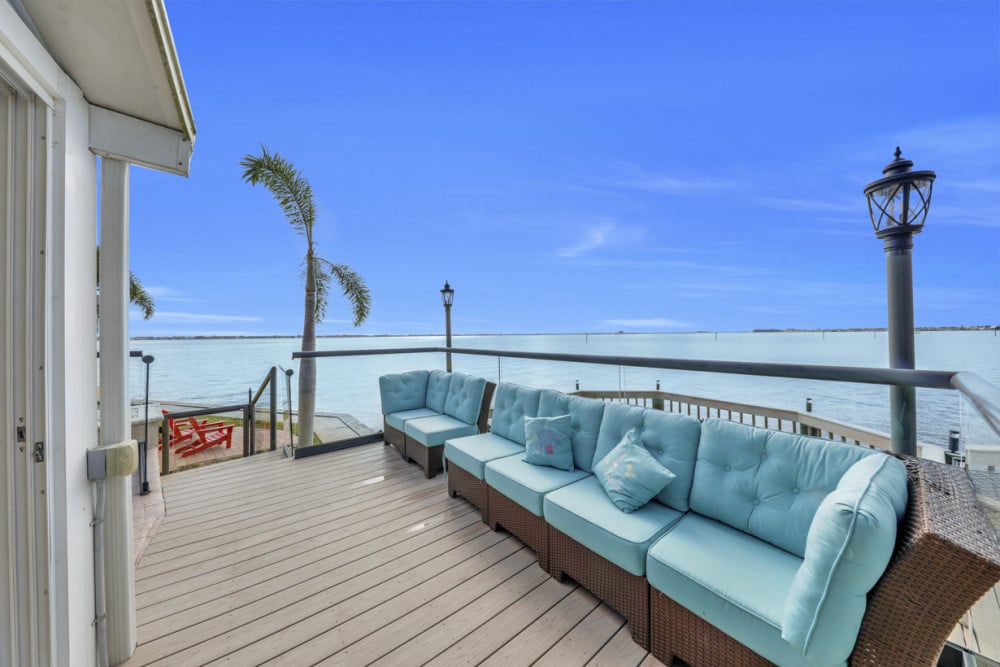 Cape Coral 724