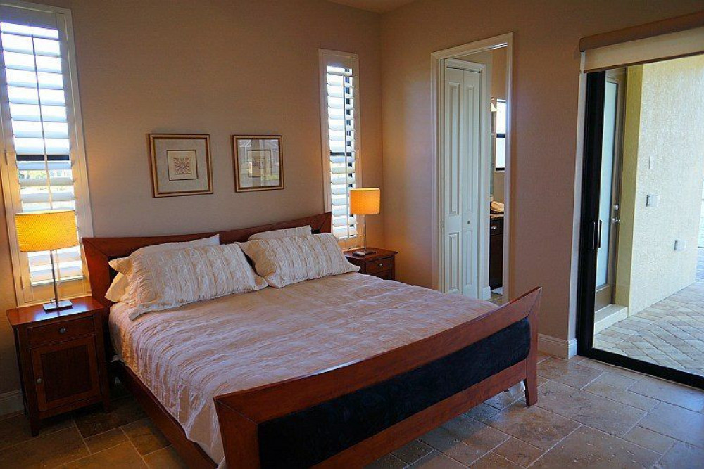 Cape Coral 714