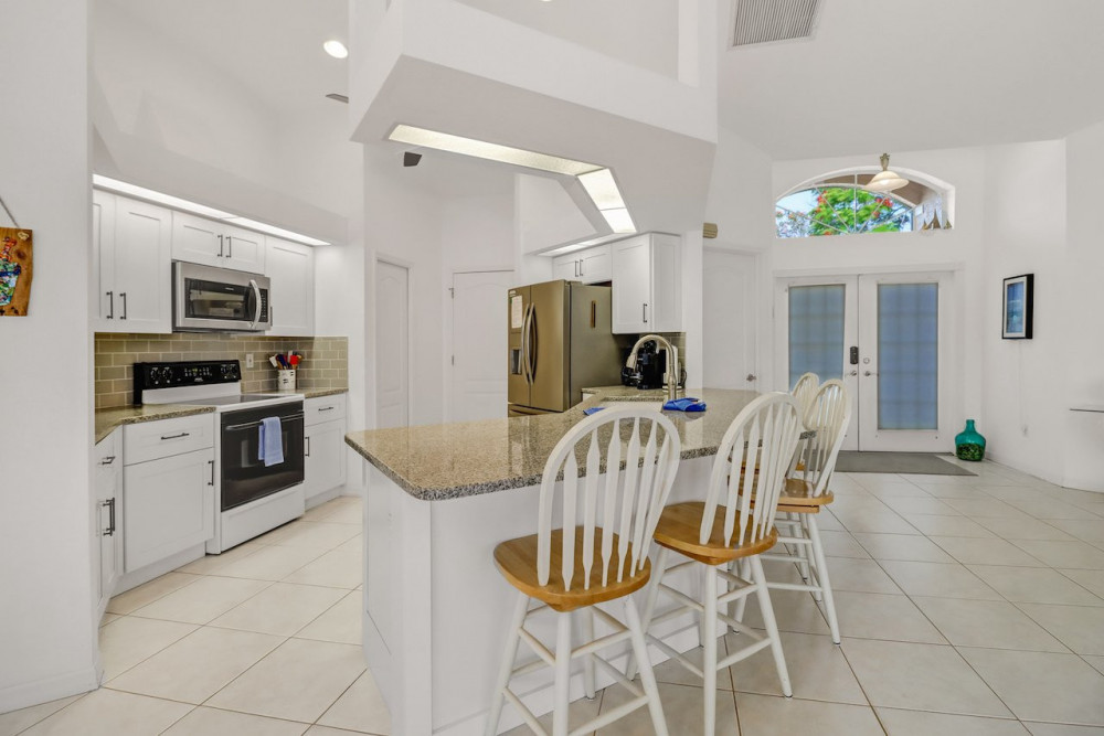 Cape Coral 702