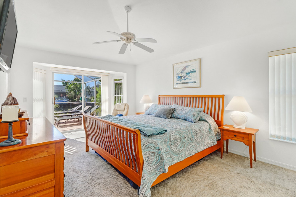 Cape Coral 702