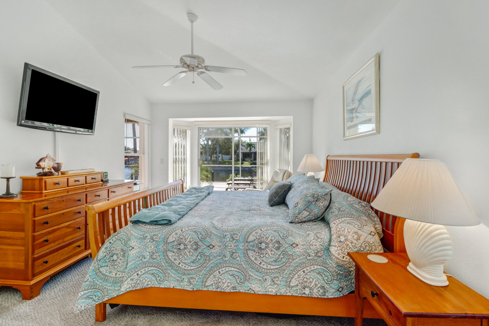 Cape Coral 702