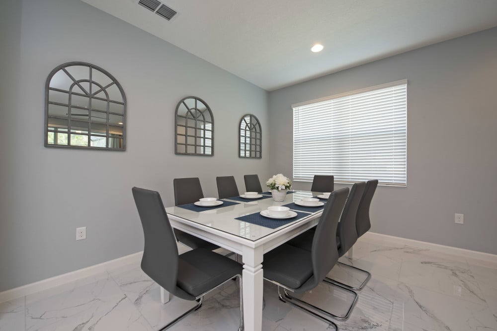 Bella Vida Resort 169