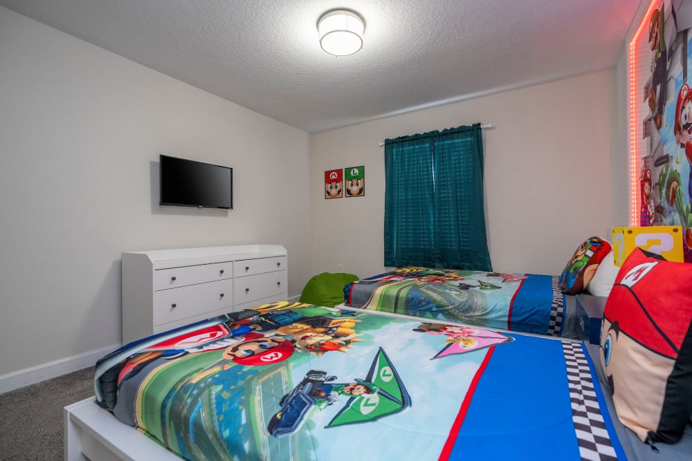 Storey Lake Resort 885