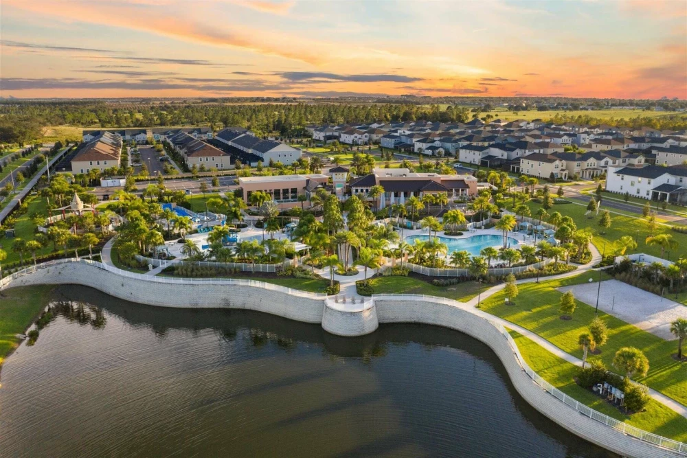 Solara Resort 428
