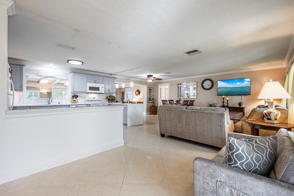 Cape Coral 736