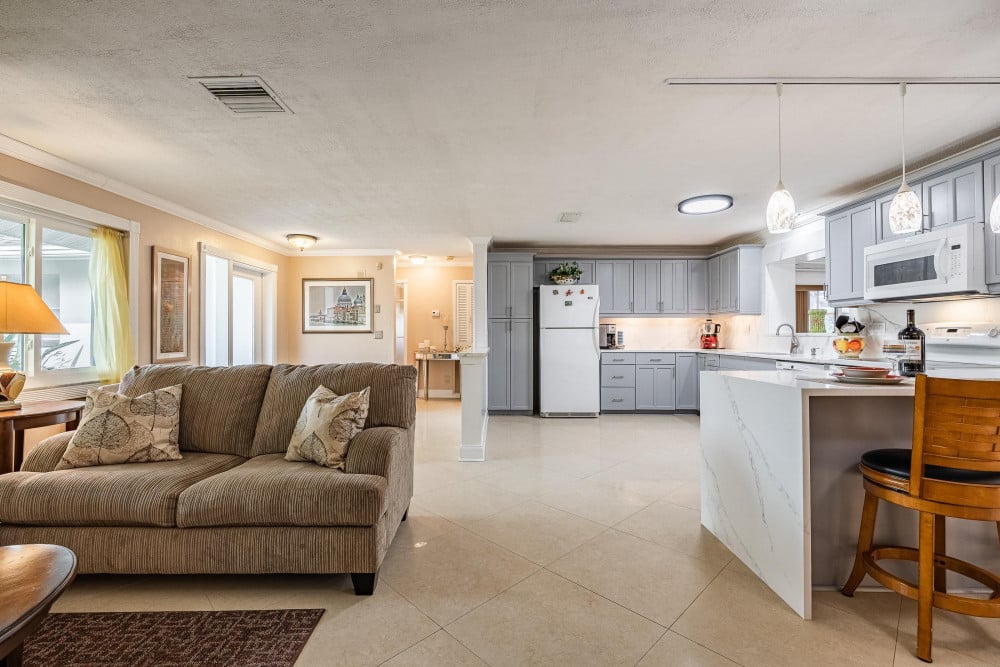 Cape Coral 736