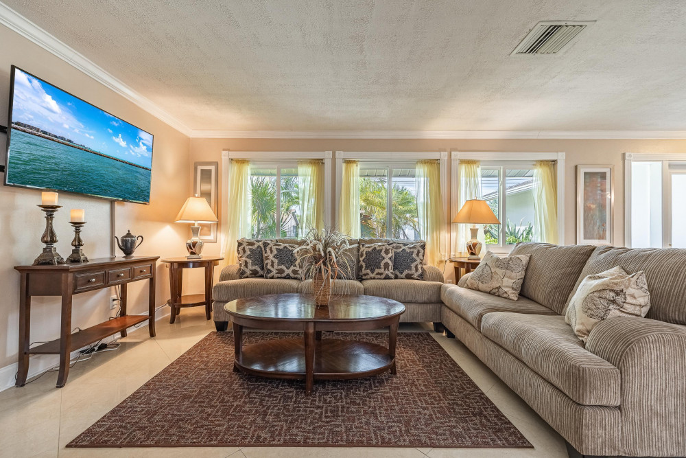 Cape Coral 736