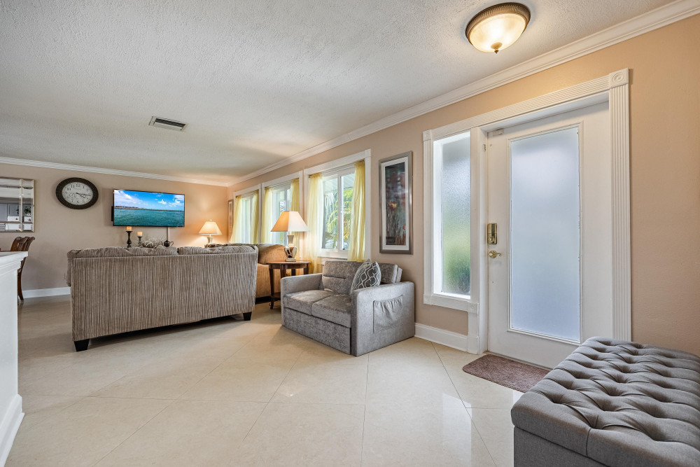 Cape Coral 736