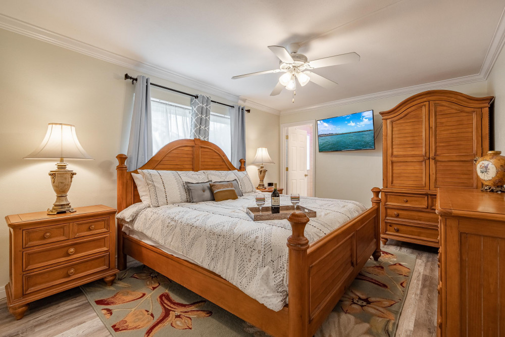 Cape Coral 736