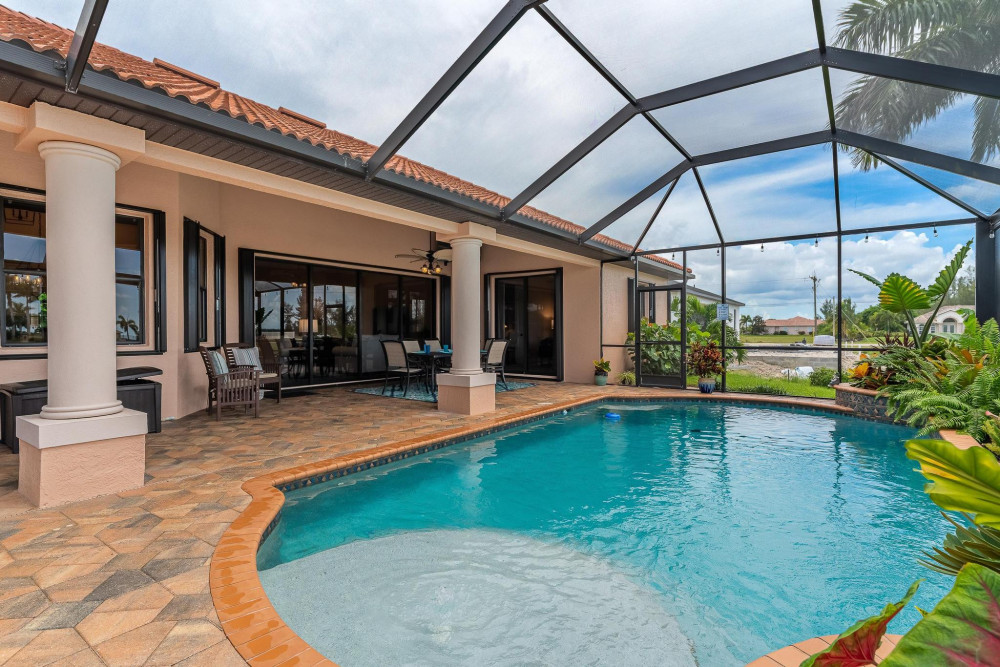 Cape Coral 738