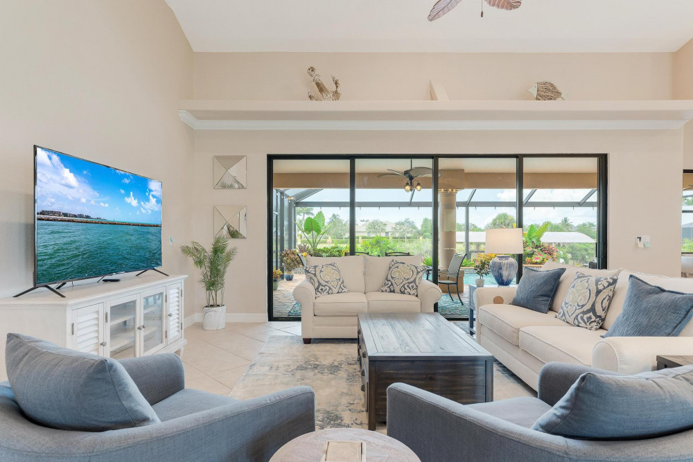 Cape Coral 738