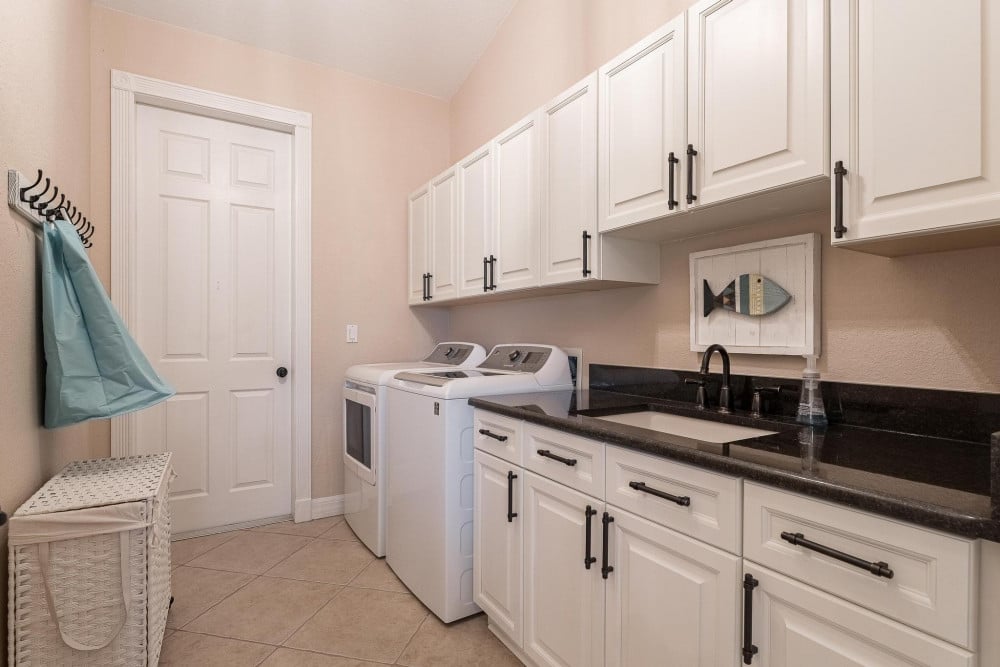 Cape Coral 738