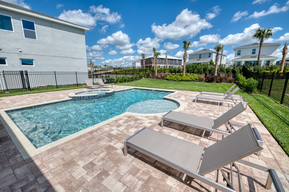 Encore Resort 840