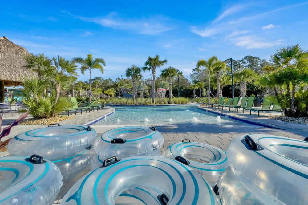 Storey Lake Resort 889